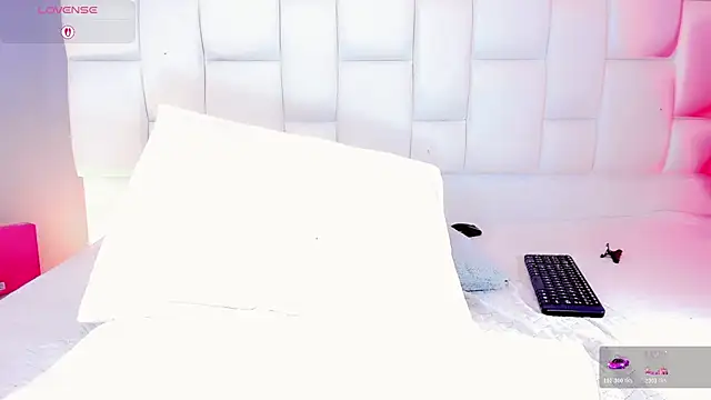 Kisses_Sophia 网络视讯表演