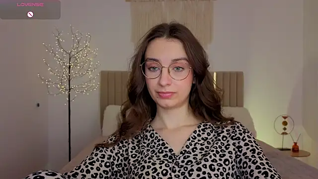 Real_cutie1 Adlı Modelin Canlı XXX Sohbeti
