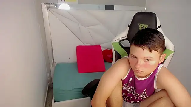 NYC_Bby Live XXX-Chat