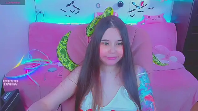 Chat +18 de Lolisuccub ao vivo