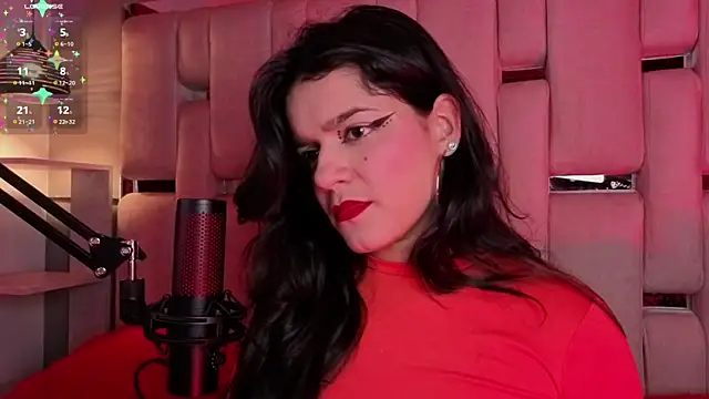 Chat +18 de ValerieKay_ ao vivo