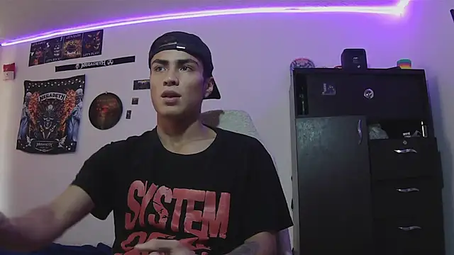 Show modela Fenix_hardcock na web-kameri