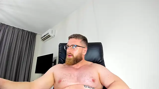 Findom_guy Webcam Show