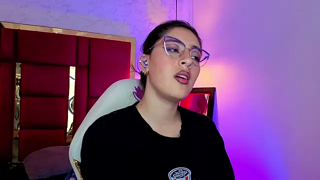 moon_winy's Live XXX Chat