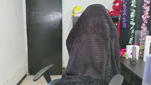 ann_bronw Adlı Modelin Canlı XXX Sohbeti