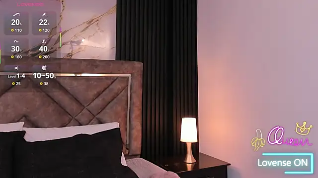 Lalalemoonds' Webcam Show