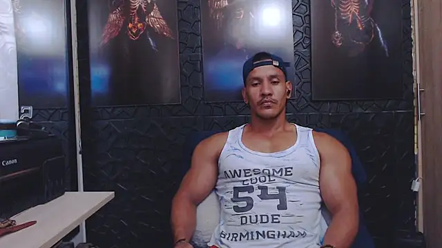 viktor_herrera Webcam Show