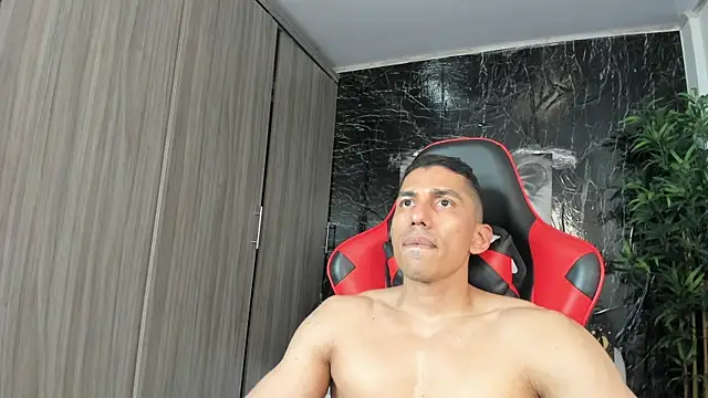 Erik_castle webkamerás műsora
