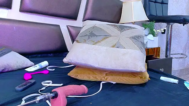 Chat XXX en directo de NicoleEsposito