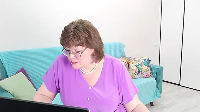Sandra_Sunrise live XXX chat