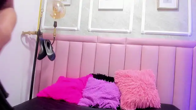 Czat XXX na żywo – velvet_girll