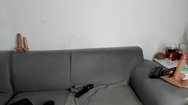 Doja_Peach Adlı Modelin Canlı XXX Sohbeti