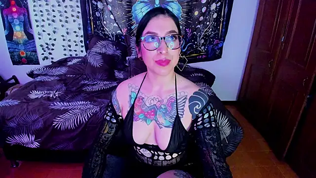alice_666f's Live XXX Chat