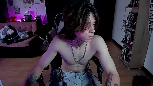 Chat +18 de xIce_Boy ao vivo