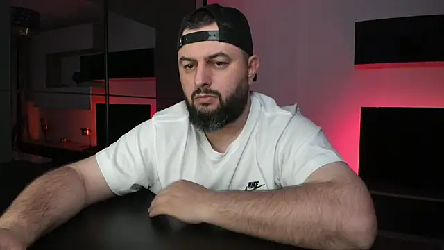 DravenPeak Adlı Modelin Canlı XXX Sohbeti