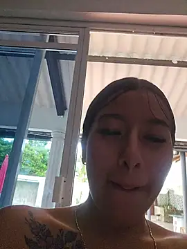 Luisa_Madridn Webbikameraesitys