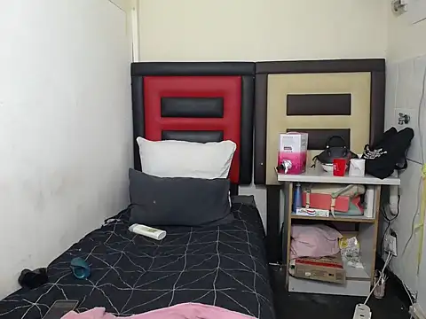 CrabbingRenting Webcam-Show