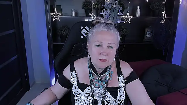LilaMaharani Chat XXX live