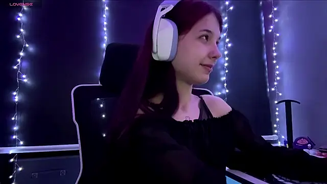 Chat soba uživo modela HanaMantanaDell