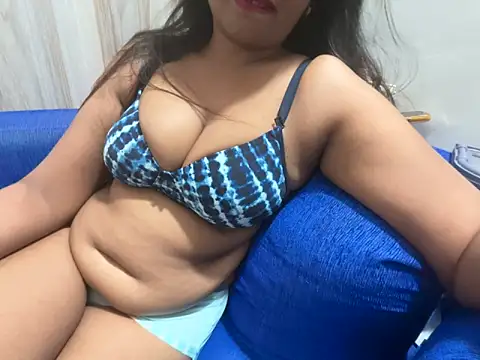 Muskan-ki-chut Live XXX-Chat