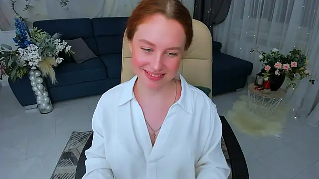 AirySilhouette Chat XXX live