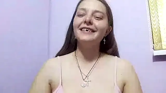 AnnieAge Pertunjukan Webcam