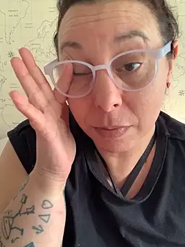 LupitaHaze Chat XXX in diretta
