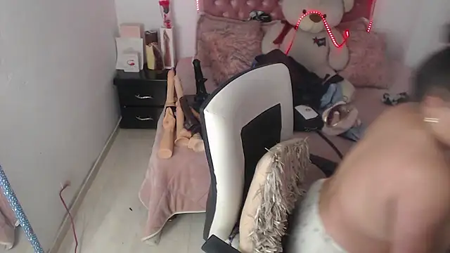 patty_squirt_ 现场XXX聊天