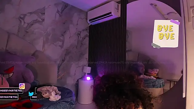 Katemoss70 现场XXX聊天