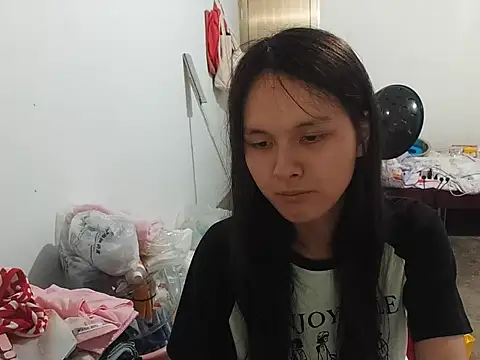 RebelAura 网络视讯表演
