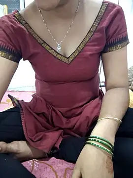 Czat XXX na żywo – Chitti_Chilaka_Telugu