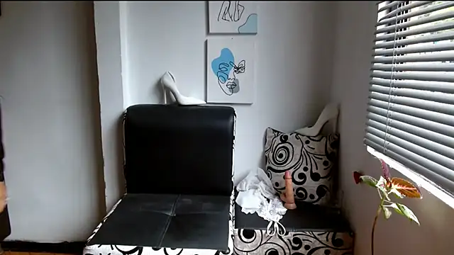 Chat +18 de alisonnturbay ao vivo