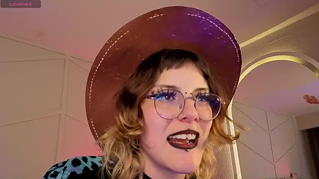 Rossiee_huntt Live XXX-Chat