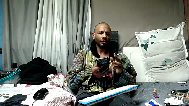 Chat +18 de Camodick ao vivo