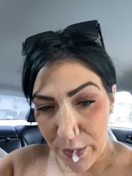 LittleMissEeve Chat XXX in diretta