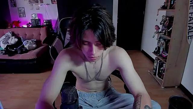 xIce_Boy's Live XXX Chat