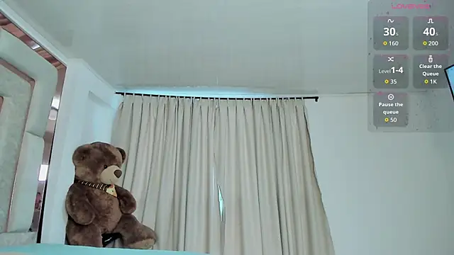 kimjonnes01 现场XXX聊天
