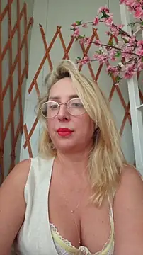 MariaRichi_ লাইভ XXX চ্যাট