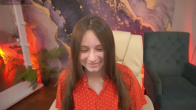 TinyNatalie Live XXX-chat