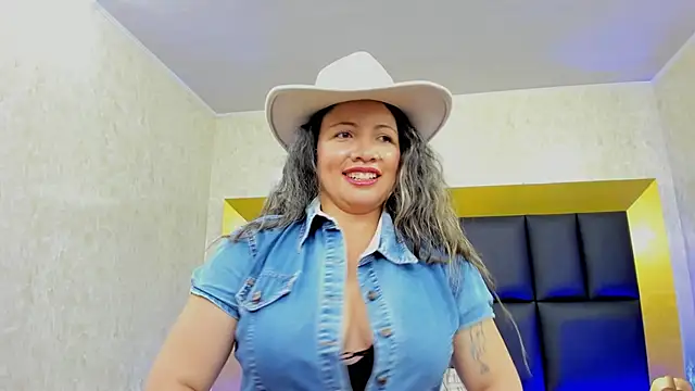 Show Webcam de Charlotte_monnroe