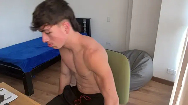 JUSTIN_JHONS' Live XXX Chat