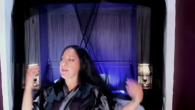 XXX chat uživo modela AllieBennet
