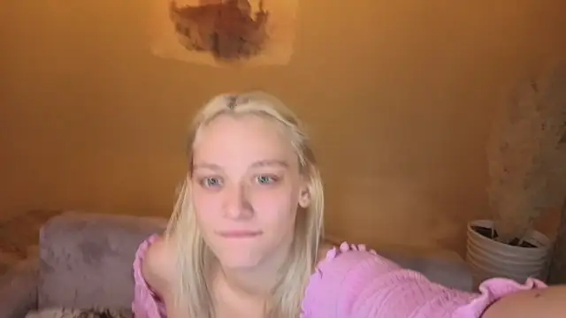 Živý XXX chat KaraLiin