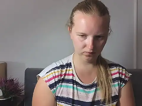 RoseTeacherX Chat XXX in diretta