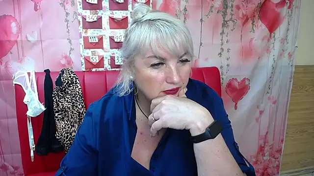 Chat +18 de RenataDaster ao vivo