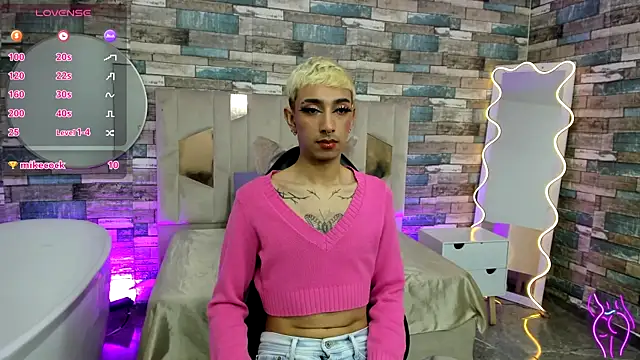 CYRUS_TAY 라이브 XXX 채팅