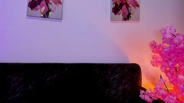 SagiraBelle Live XXX-Chat