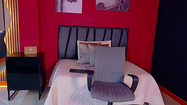 Sunny_River's Live XXX Chat