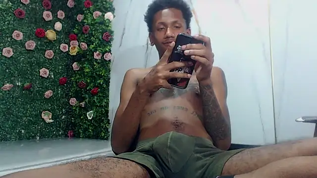 ManSantn Live XXX chat