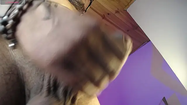 XXX chat uživo modela Nickk_21_